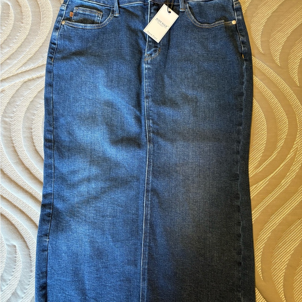 Judy Blue Skirt